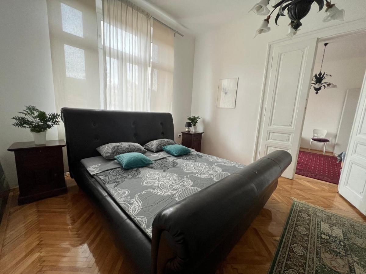 Апартаменты Apartman Happy Сараево Экстерьер фото