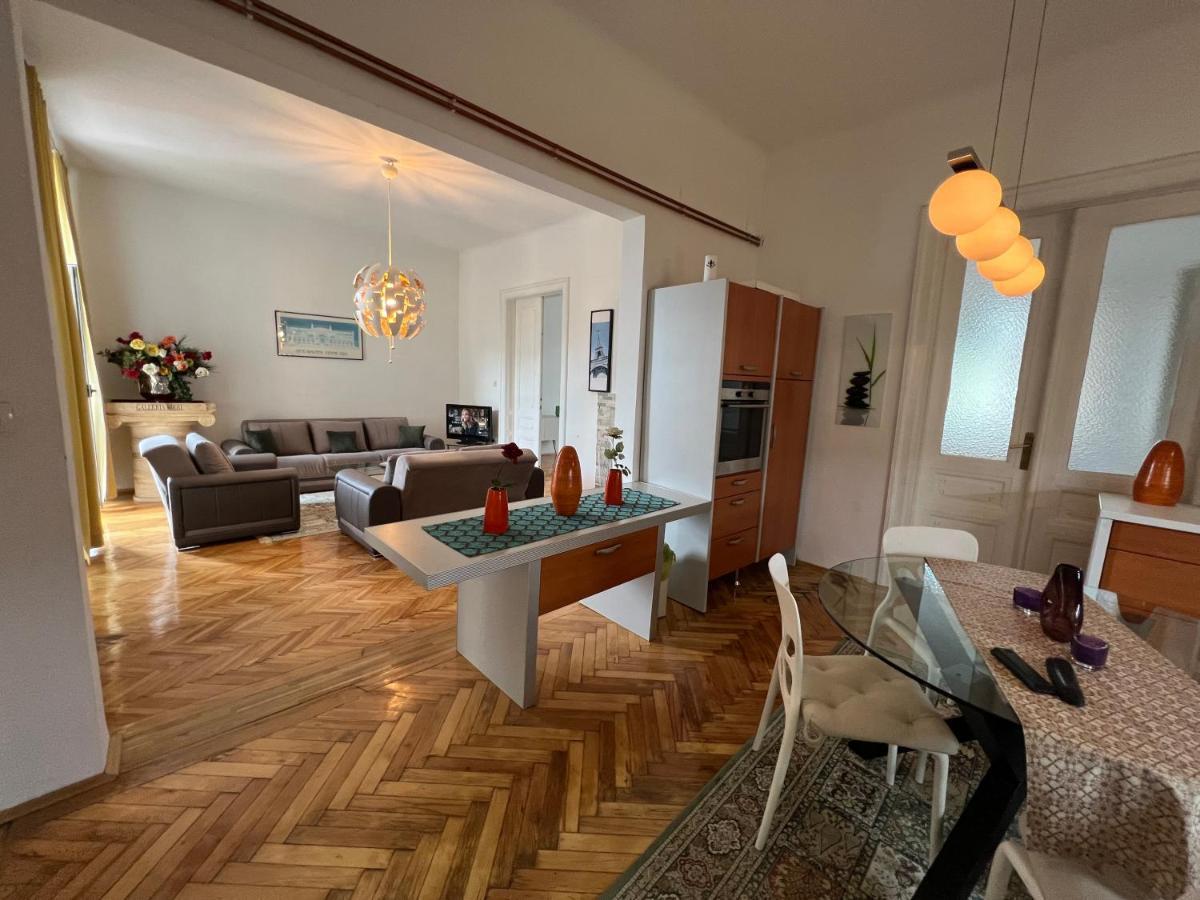 Апартаменты Apartman Happy Сараево Экстерьер фото